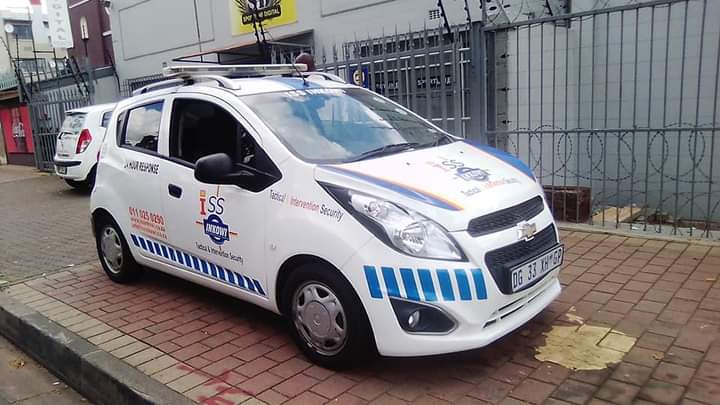 Iss-Inkowi- Gallery (3)